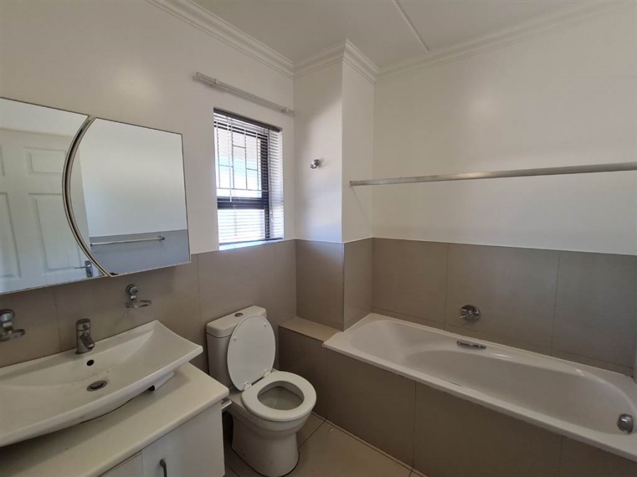 To Let 2 Bedroom Property for Rent in Springfield Eastern Cape